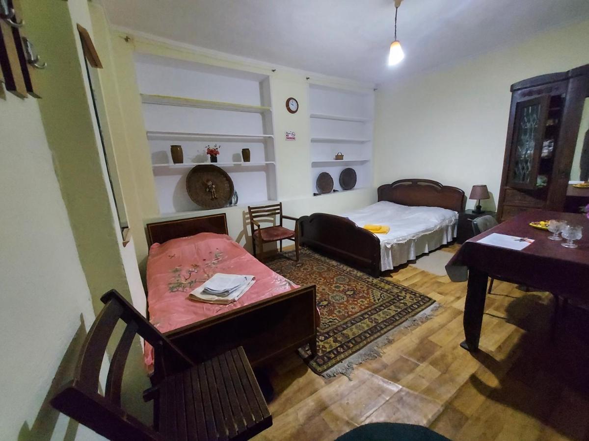 Cozy House I Apartment Tbilisi Bagian luar foto